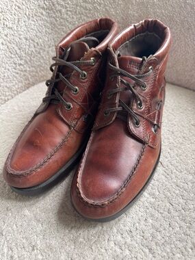 Wolverine Mens 11 M Brown Leather Chukka Ankle Boots Moc Toe Lace Up Casual